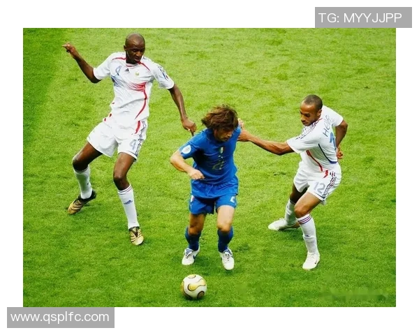 揭晓50位足球明星的独特魅力与成就,带你深入了解他们的传奇故事与辉煌瞬间 揭晓50位足球明星的独特魅力与成就,带你深入了解他们的传奇故事与辉煌瞬间