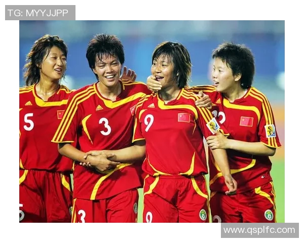 中国足球明星的趣味人生与精彩瞬间揭秘