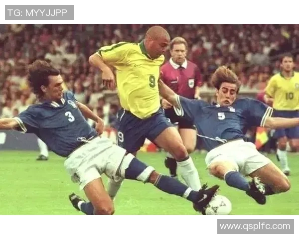 全球足球巨星与顶级俱乐部的辉煌历程与传奇故事 全球足球巨星与顶级俱乐部的辉煌历程与传奇故事