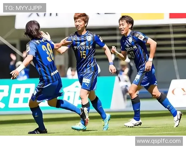 川崎前锋与东京足球俱乐部对决结果分析及比赛精彩瞬间回顾